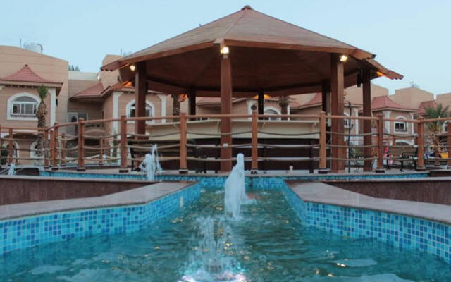 Meral Oasis Resort For Hotel Villas