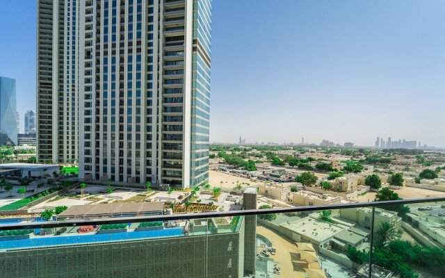 Luxury StayCation - Fancy Apartment Connected To Burj Khalifa