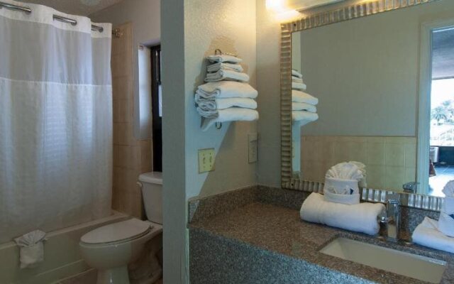 Express Inn & Suites Clearwater