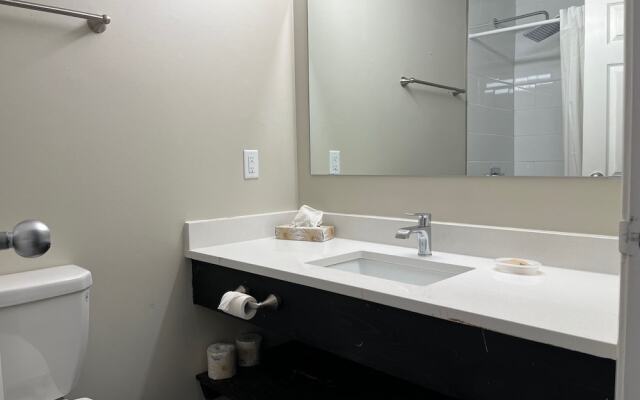 Glenora Inn & Distillery