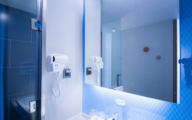 Holiday Inn Express Sanya Bay by IHG