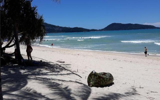 Porterhouse Beach Hotel