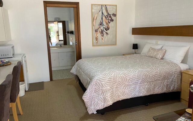 Orana Motor Inn