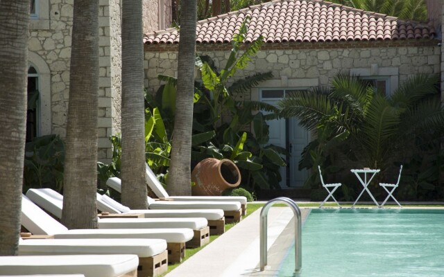 Manastir Alacati Hotel