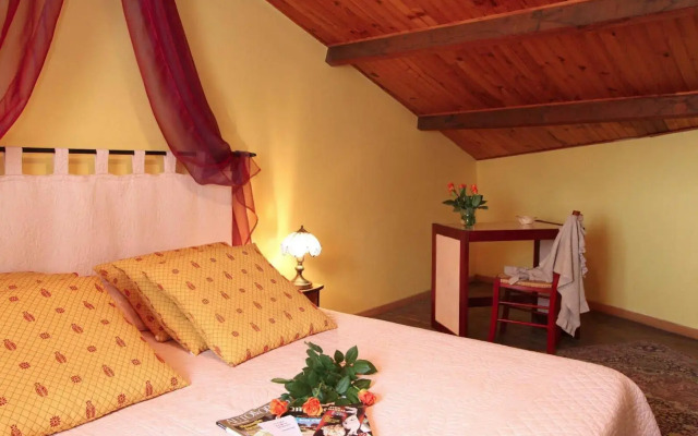 Logis Hotel le Prieure