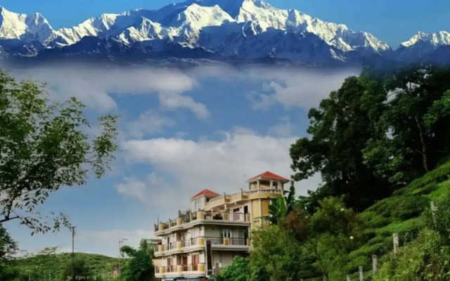 Traditional Hotel And Restaurant