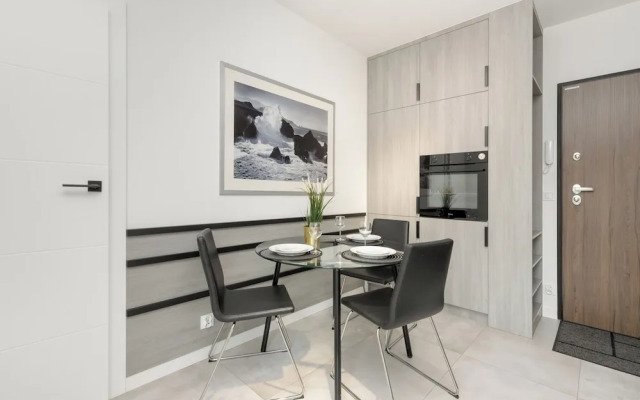 Apartport Studio by Renters