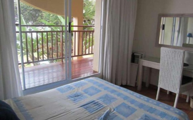 16 Mallorca Umdloti beach front Magic