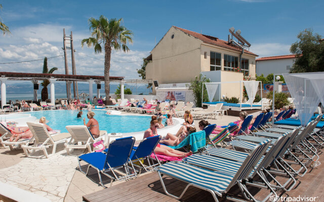 Quayside Village Hotel — Adults Only