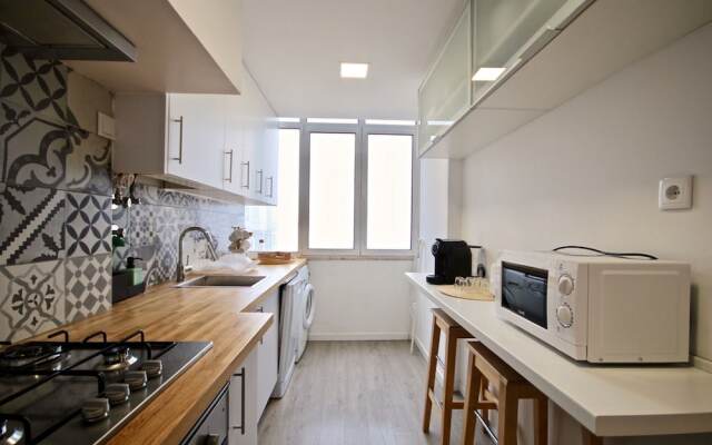 Akicity Amoreiras Amber