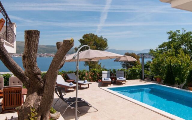 Holiday Home Villa Anita
