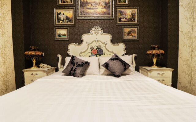 The Victoria Luxurious Guest House