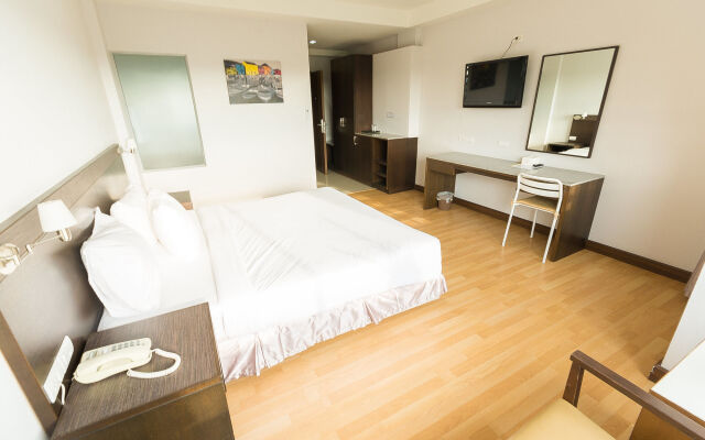 Sinkiat Buri Hotel