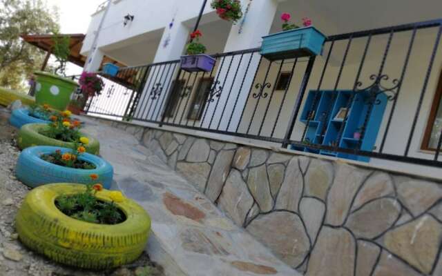 Kaymak Tepesi Tatil Evi