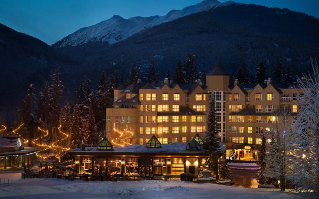 Le Chamois by Whistler Premier