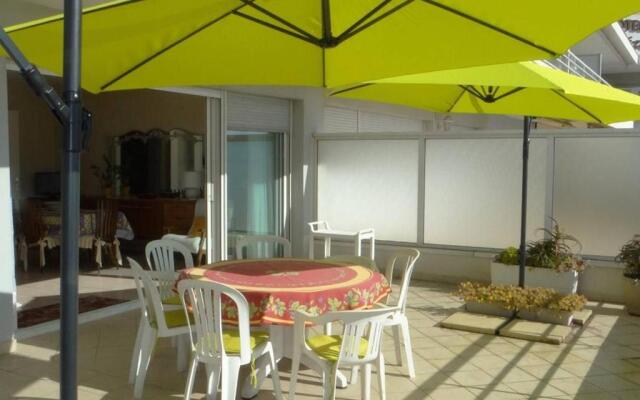 Appartement Cavalaire-sur-Mer, 3 pièces, 4 personnes - FR-1-100-187