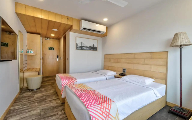 Ginger Surat City Centre