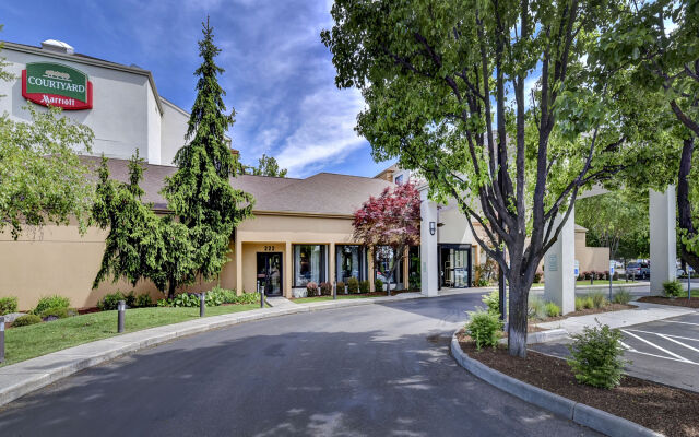 Courtyard by Marriott Downtown Boise