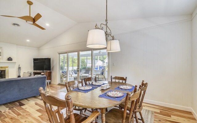 336 Hickman Street by Long & Foster