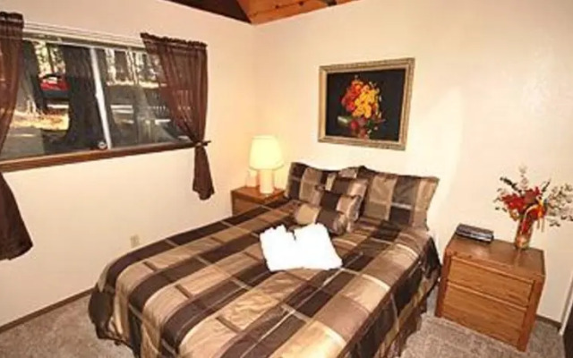 RedAwning June Way Holiday home 2