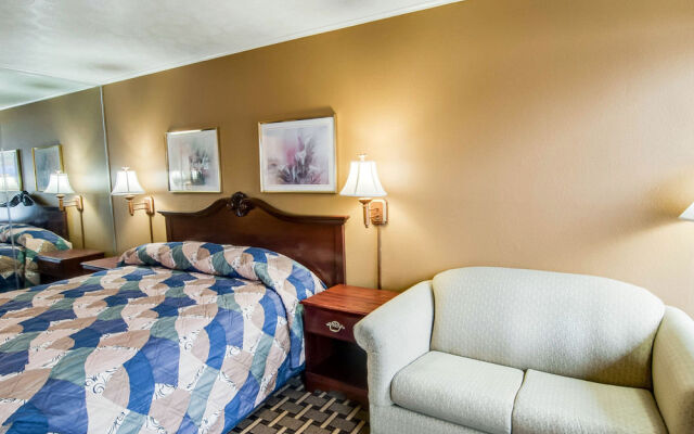 Rodeway Inn Civic Center