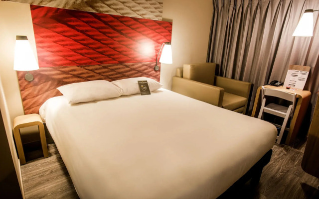 ibis Cali Granada