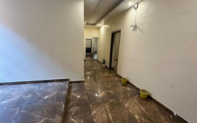 Hotel Shiv Inn By T And M Hotels