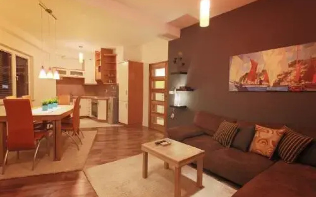 Apartments Elena