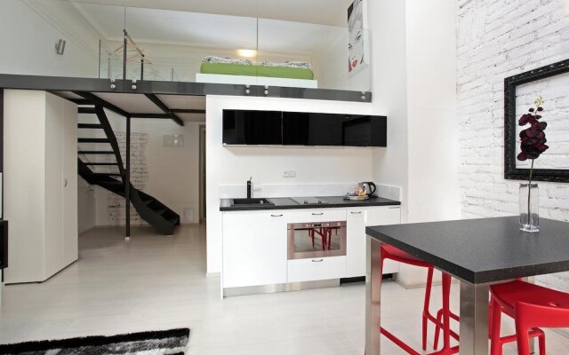 Apartment House - The Modern Flat