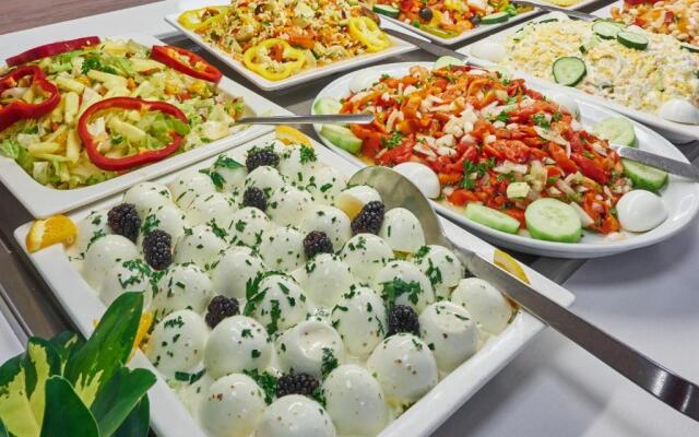 Aparthotel y Hotel Paguera Beach