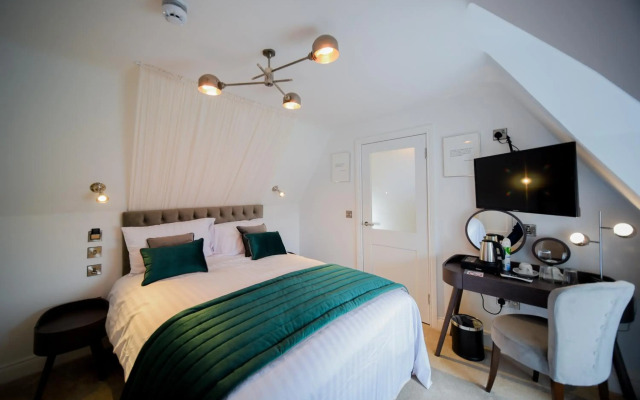 Esplanade Hotel On The Seafront