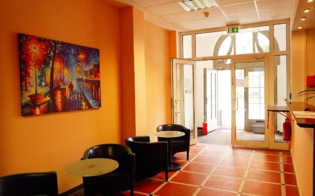 sweet dream hostel & pension - Self Check-In