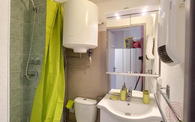 Appartement Lamalou-les-Bains, 1 pièce, 2 personnes - FR-1-451-105