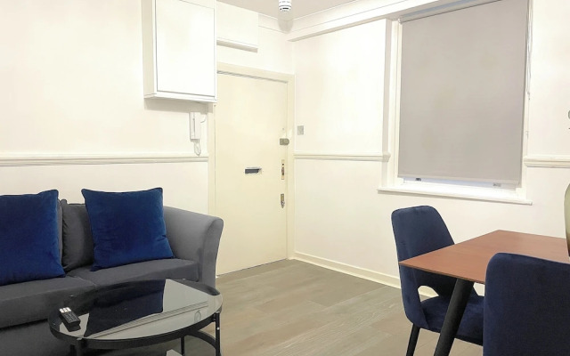 Centrally Located Budget Apartment, 3mins to Tube