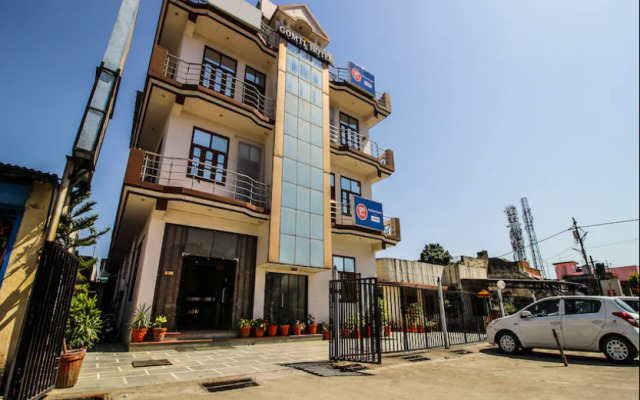 Hotel Gomti Residency