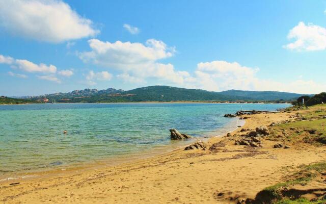 Bilocale con balcone 300 mt dal mare