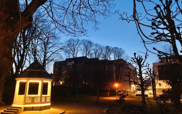 Parken Terrasse Apartment Hotel