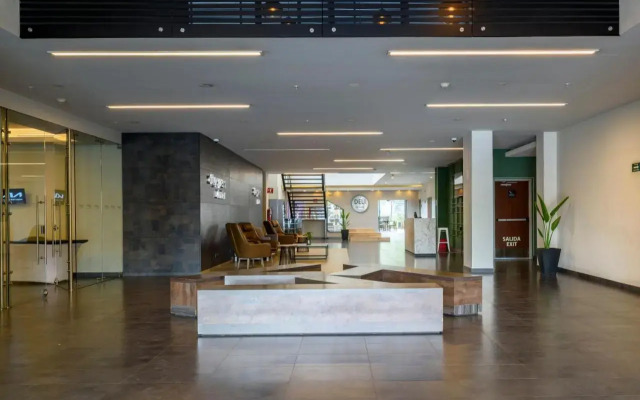 City Express Plus by Marriott Bogota Aeropuerto