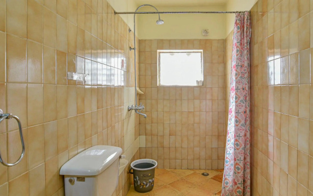 GR Stays WHITE HOUSE 4bhk Private Pool Villa in Calangute