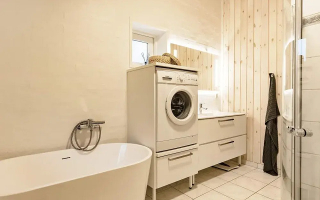 6 Person Holiday Home in Hals
