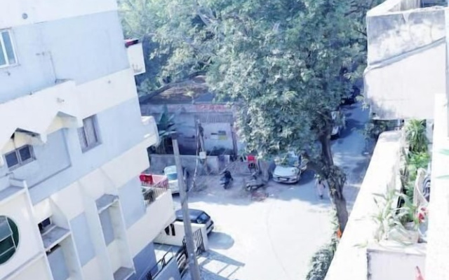 Fortune Home Service Apartment J-171