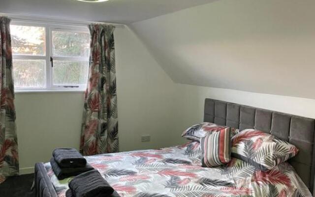 The Steading with 7 Seater Hot Tub Aberdeenshire