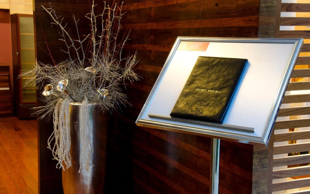 VIP Executive Entrecampos Hotel & Conference
