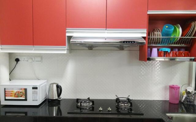 Indah Alam Condo