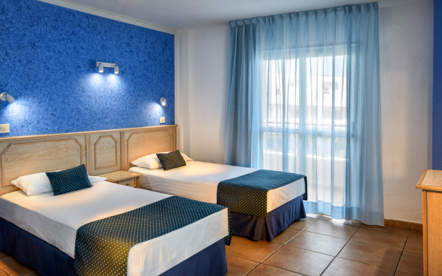 Apartamentos Oro Blanco