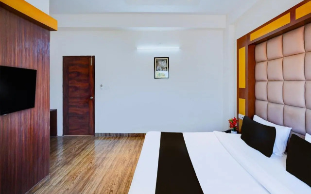 OYO Rooms Railway Station Raja Road 1