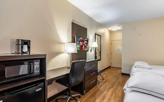 Red Roof Inn PLUS+ Tempe - Phoenix Airport