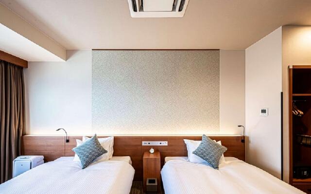 Oriental Suites Airport Osaka Rinku