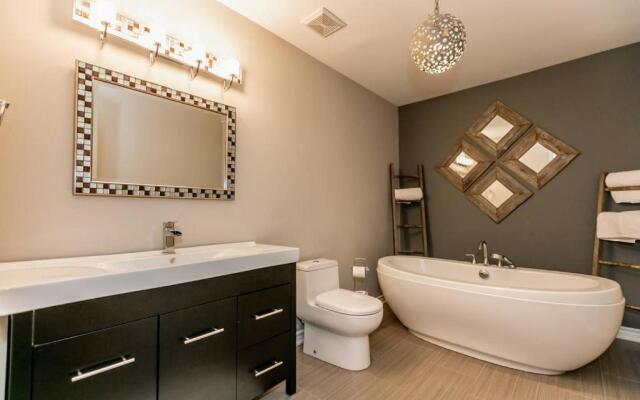 Blue Mountain, 3 Bedroom, Slopeside, Chateau Ridge 212