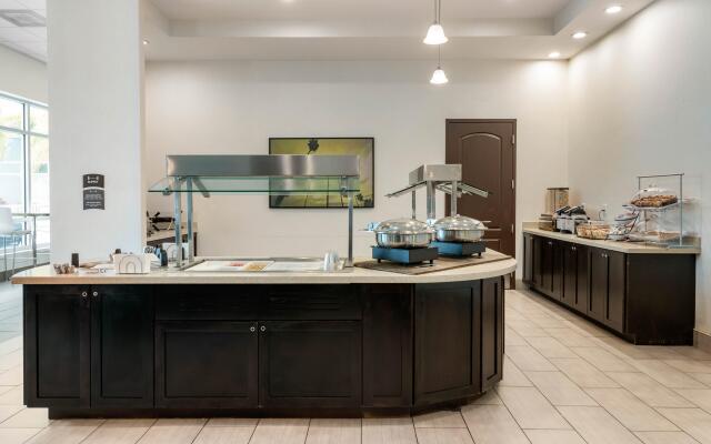Staybridge Suites St. Petersburg Downtown by IHG
